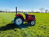 Kubota - gt-5 - kubota gt-5 compact tractor 4wd - afbeelding 10 van  15