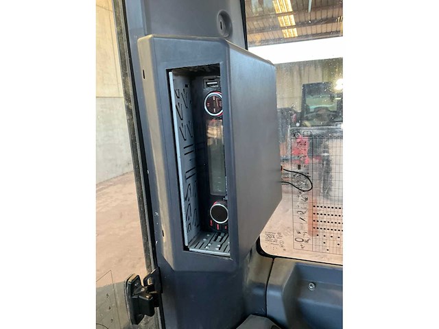 Kubota - kx042-4 - tracked excavator - 2018 - afbeelding 12 van  19