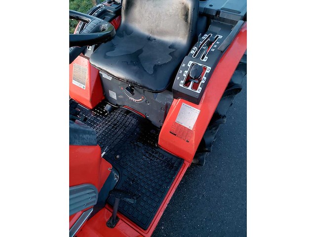 Kubota a15 - garden tractor - afbeelding 10 van  13