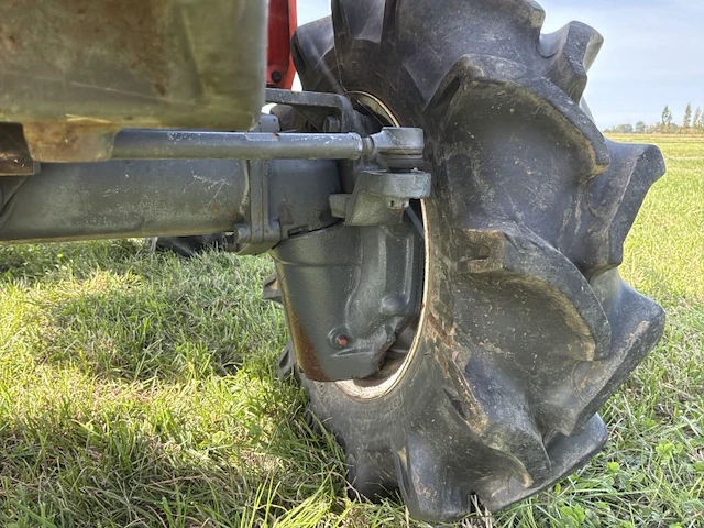 Kubota aste a175 vierwielaangedreven minitractor - afbeelding 2 van  20