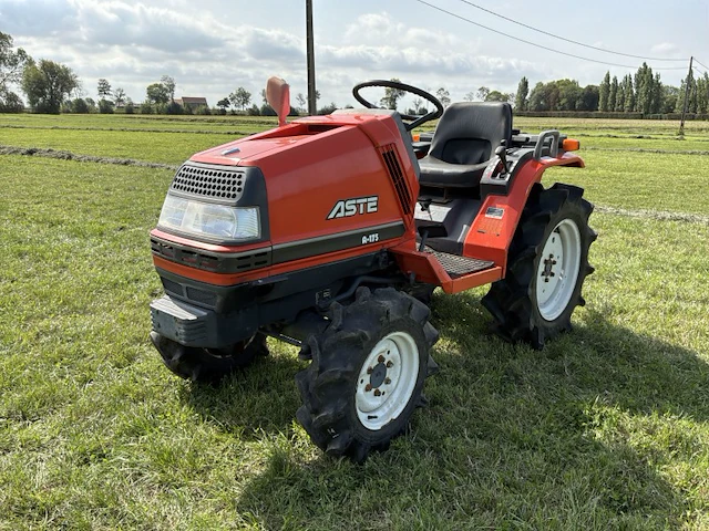 Kubota aste a175 vierwielaangedreven minitractor - afbeelding 1 van  20