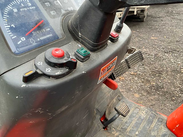 Kubota b 1700 tuintractor - afbeelding 6 van  26