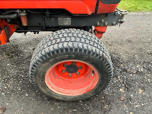 Kubota b 1700 tuintractor - afbeelding 14 van  26