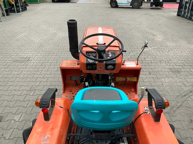 Kubota b1200 compacttractor - afbeelding 3 van  21