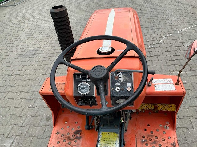 Kubota b1200 compacttractor - afbeelding 4 van  21