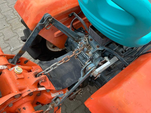 Kubota b1200 compacttractor - afbeelding 6 van  21