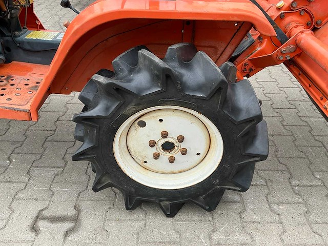 Kubota b1200 compacttractor - afbeelding 8 van  21
