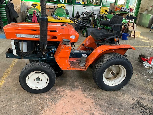 Kubota b1200dt compacttractor - afbeelding 5 van  10