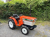Kubota b1502 4wd landbouwtractor - afbeelding 1 van  16