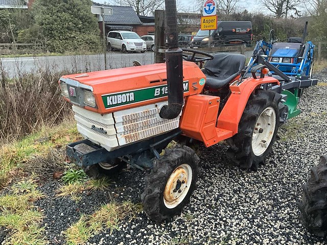 Kubota b1502-m met ploeg - afbeelding 1 van  18