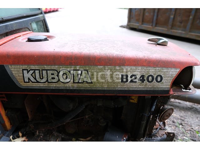 Kubota b2400d mini landbouwtractor (voor onderdelen) (vin: b2400d60351) - afbeelding 2 van  24