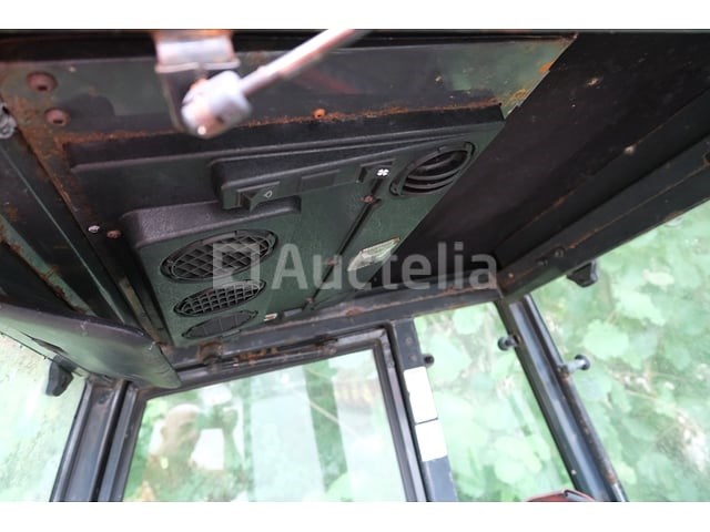 Kubota b2400d mini landbouwtractor (voor onderdelen) (vin: b2400d60351) - afbeelding 24 van  24