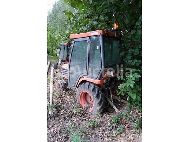 Kubota b2400d mini landbouwtractor (voor onderdelen)(vin:b2400d60510) - afbeelding 3 van  24