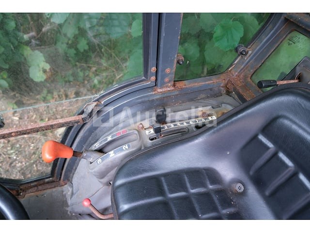 Kubota b2400d mini landbouwtractor (voor onderdelen)(vin:b2400d60510) - afbeelding 5 van  24