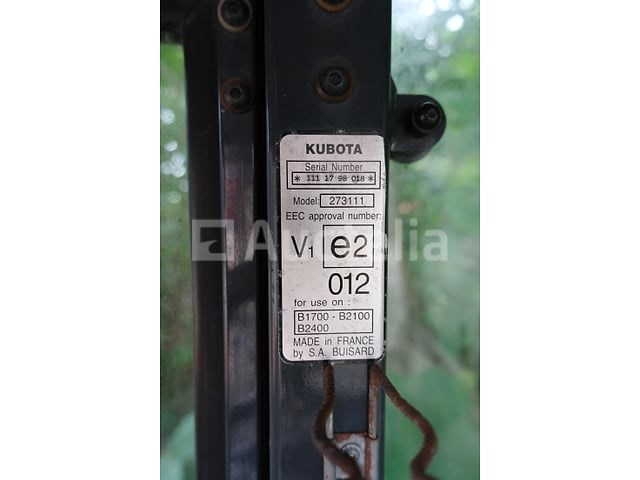 Kubota b2400d mini landbouwtractor (voor onderdelen)(vin:b2400d60510) - afbeelding 19 van  24