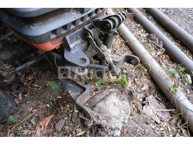 Kubota b2400d mini landbouwtractor (voor onderdelen)(vin:b2400d60510) - afbeelding 21 van  24