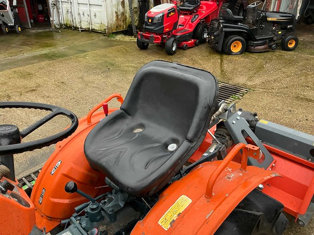 Kubota b7001 minitractor - afbeelding 3 van  20