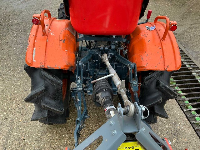 Kubota b7001 minitractor - afbeelding 5 van  20