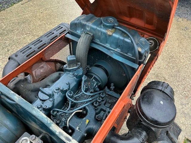 Kubota b7001 minitractor - afbeelding 11 van  20