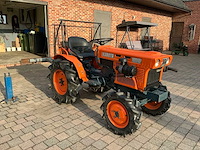 Kubota b7001 minitractor - afbeelding 13 van  18