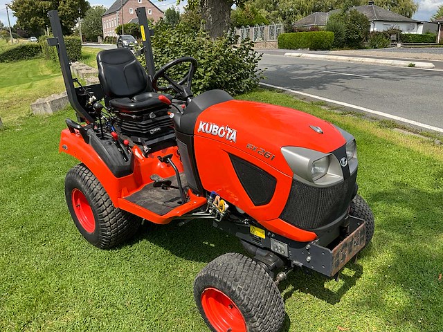 Kubota bx261 micro hydrostatische tractor - afbeelding 23 van  24