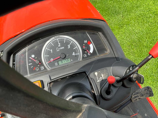 Kubota bx261 micro hydrostatische tractor - afbeelding 2 van  20