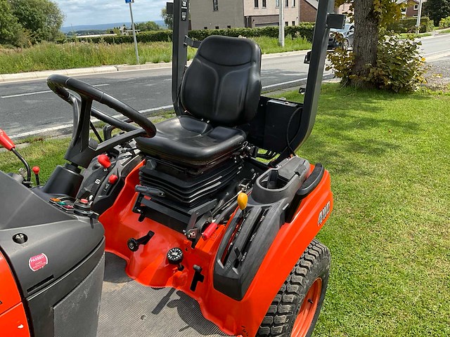 Kubota bx261 micro hydrostatische tractor - afbeelding 5 van  20