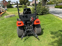 Kubota bx261 micro hydrostatische tractor - afbeelding 15 van  20