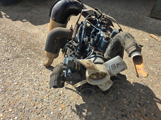 Kubota d750 dieselmotor - afbeelding 5 van  6
