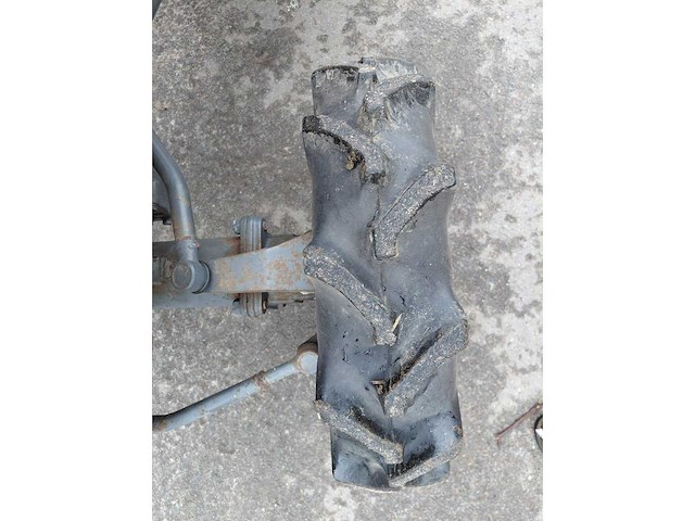 Kubota gb15 garden tractor + frees - afbeelding 8 van  19