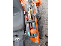Kubota gb15 garden tractor + frees - afbeelding 10 van  19