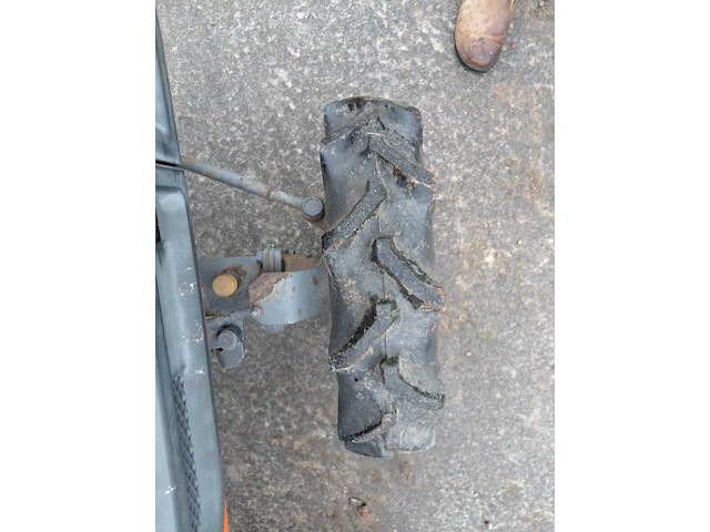 Kubota gb15 garden tractor + frees - afbeelding 11 van  19