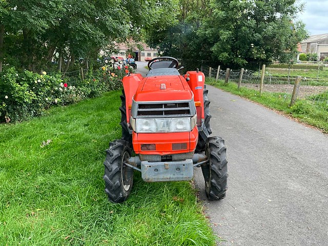 Kubota gl 23 minitractor - afbeelding 12 van  21