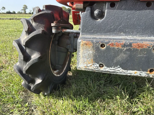 Kubota granbia l gb18 vierwielaangedreven minitractor met grondfrees - afbeelding 3 van  25