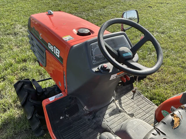 Kubota granbia l gb18 vierwielaangedreven minitractor met grondfrees - afbeelding 6 van  25