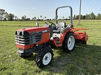 Kubota granbia l gb18 vierwielaangedreven minitractor met grondfrees