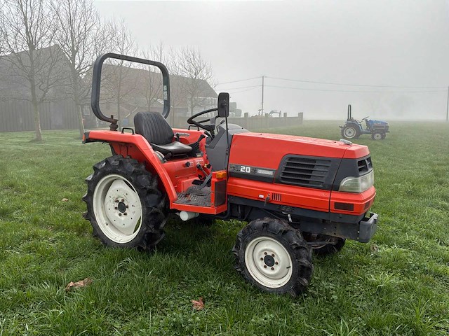 Kubota grandel gl200 minitractor - afbeelding 11 van  13
