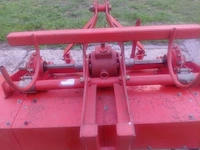 Kubota grondfrees - afbeelding 8 van  10