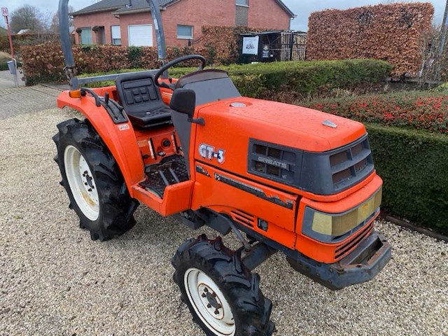 Kubota gt 3 minitractor - afbeelding 1 van  6