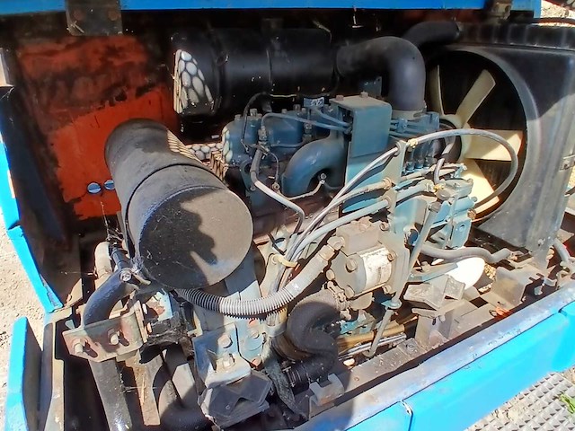 Kubota kh-033 rupsgraafmachine 3.3 ton - graafbak en dozerblad - afbeelding 7 van  18