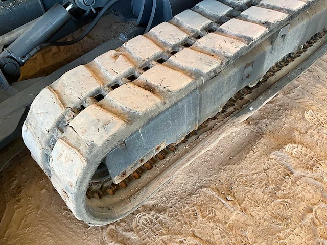 Kubota kx165-5 rupsgraafmachine - afbeelding 3 van  18