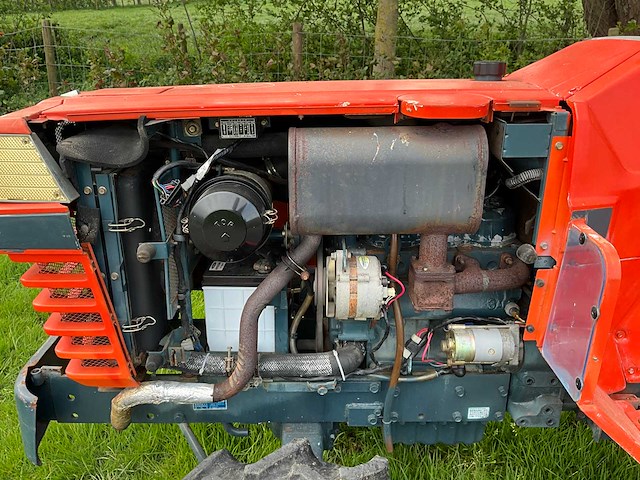 Kubota l1-18 sunshine minitractor - afbeelding 13 van  21