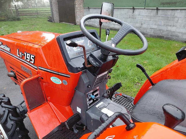 Kubota l1-195 - minitractor - afbeelding 5 van  17
