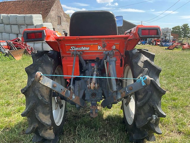 Kubota l1-195 minitractor - afbeelding 6 van  20