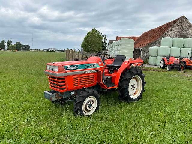 Kubota l1-205 sunshine minitractor - afbeelding 1 van  21
