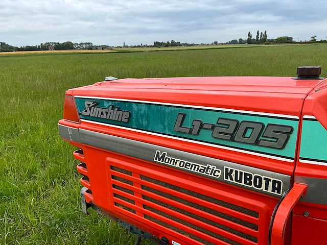 Kubota l1-205 sunshine minitractor - afbeelding 14 van  21