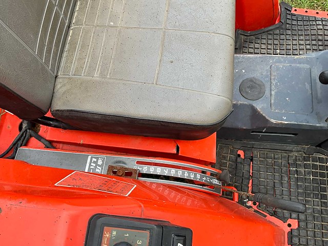 Kubota l1-235 minitractor - afbeelding 7 van  22