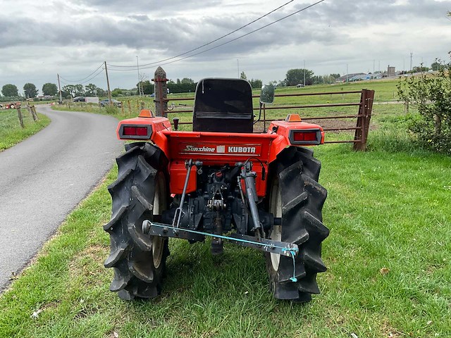 Kubota l1-235 minitractor - afbeelding 19 van  22