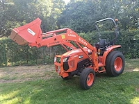 Kubota l1-382 gazontractor - afbeelding 4 van  6