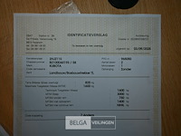 Kubota landbouwtrekker - afbeelding 2 van  18